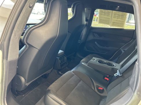 Used 2023 Porsche Taycan GTS image 37