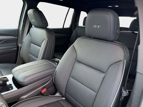 New 2026 Buick Enclave Sport Touring FWD image 20