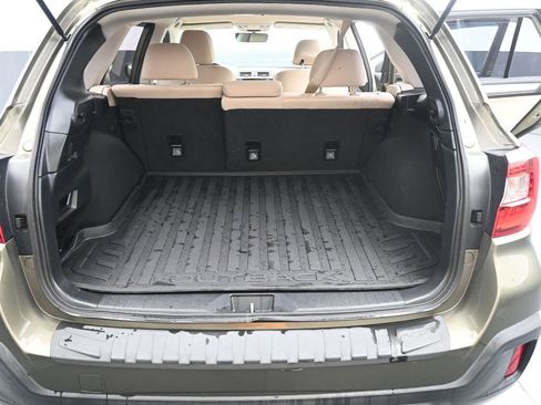 Used 2018 Subaru Outback 2.5i w/ Popular Package #1 image 16