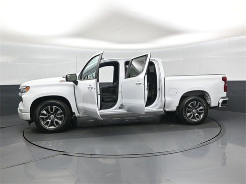 Used 2023 Chevrolet Silverado 1500 RST w/ Z71 Off-Road Package image 48