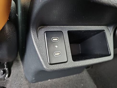 Used 2024 Kia Seltos SX w/ SX Sunroof Package image 11