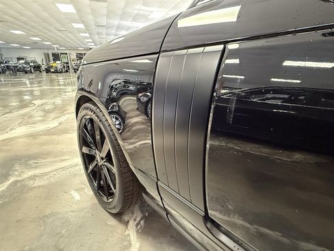 Used 2022 Land Rover Range Rover image 6