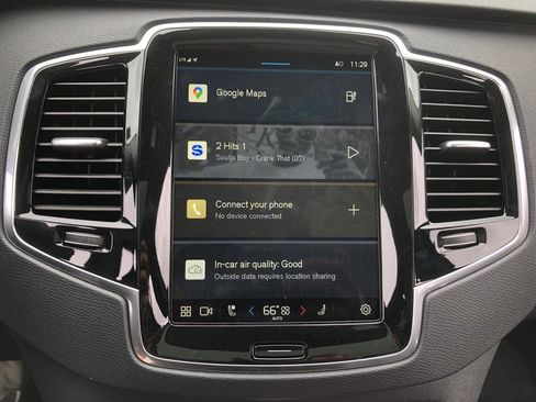 New 2025 Volvo XC90 T8 Plus w/ Protection Package Premier image 21