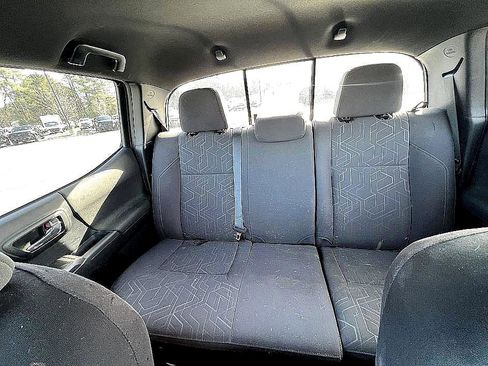 Used 2019 Toyota Tacoma TRD Off-Road image 22