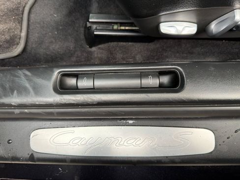 Used 2006 Porsche Cayman S image 20