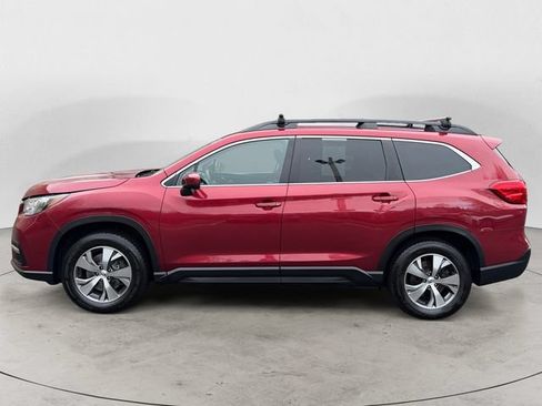 Used 2022 Subaru Ascent Premium w/ Convenience Package AWD/4WD image 2