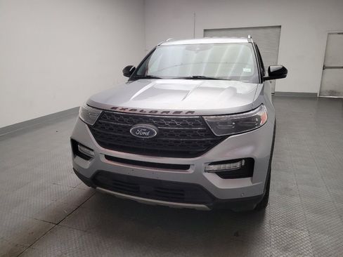 Used 2020 Ford Explorer Limited AWD/4WD image 15