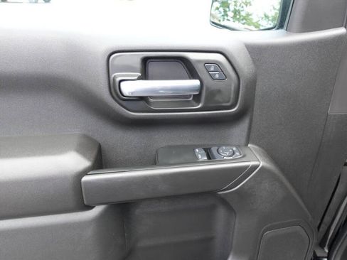 Used 2024 GMC Sierra 1500 Pro w/ Pro Value Package AWD/4WD image 16