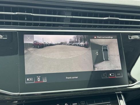 Used 2025 Audi Q7 3.0T Premium Plus AWD/4WD image 13