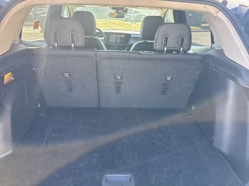 Used 2024 Buick Encore GX Sport Touring w/ Comfort Package image 11