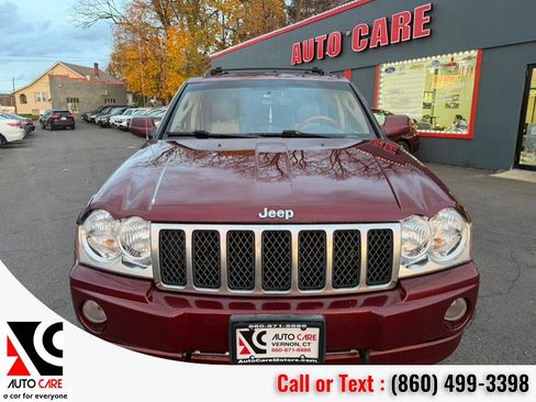 Used 2007 Jeep Grand Cherokee Overland image 2