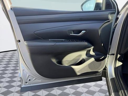 New 2026 Hyundai Tucson Blue SE image 11