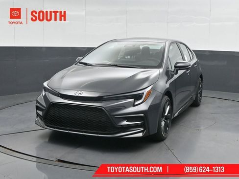 New 2026 Toyota Corolla SE image 6