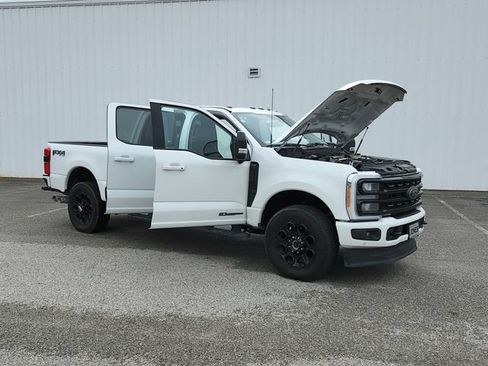 Used 2023 Ford F250 Lariat w/ Lariat Ultimate Package AWD/4WD image 10