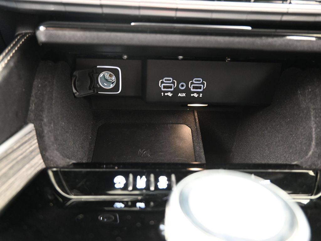 Used 2022 Jeep Wagoneer Series II RWD image 27