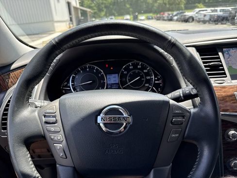Used 2018 Nissan Armada SL w/ Moonroof Package AWD/4WD image 26