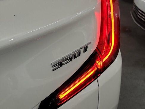 Certified 2023 Cadillac XT4 Luxury image 8