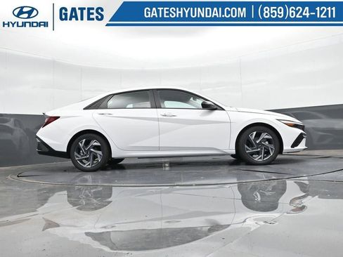 New 2025 Hyundai Elantra Sport image 41