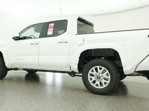 New 2026 Toyota Tacoma SR5 AWD/4WD image 20