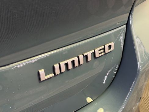 New 2026 Jeep Grand Cherokee L Limited image 7