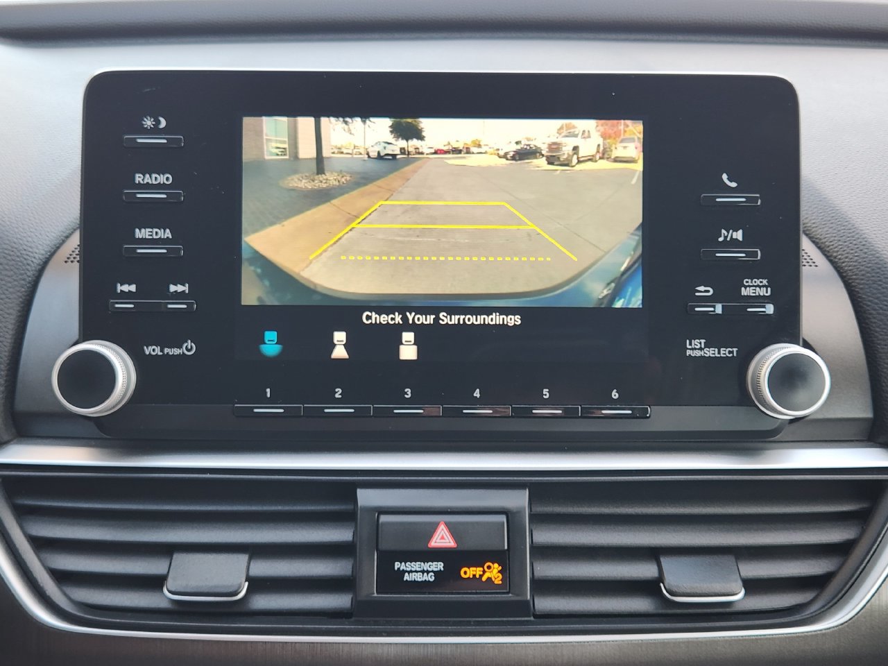 Used 2019 Honda Accord LX image 17