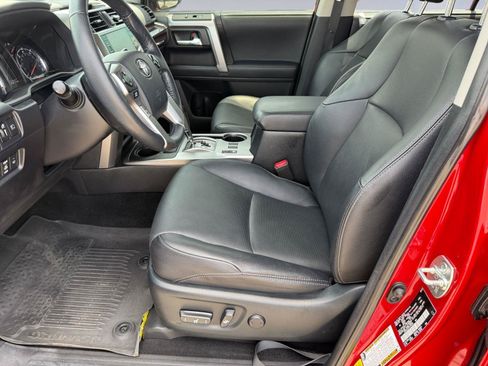 Used 2023 Toyota 4Runner Limited AWD/4WD image 16