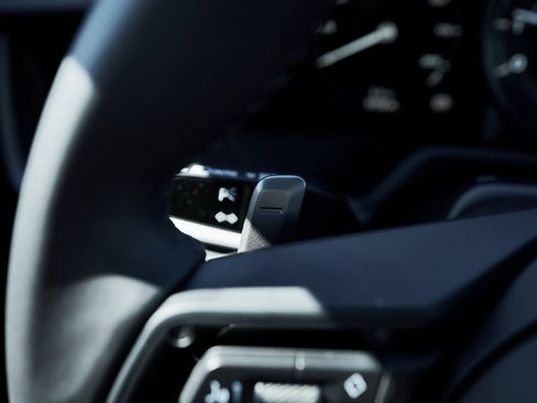 Used 2024 Porsche 911 Carrera 4S w/ Premium Package image 47