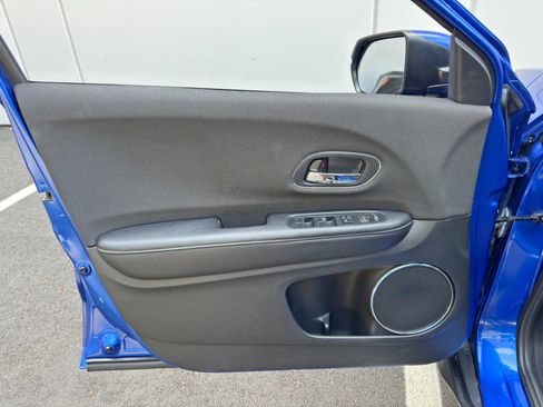 Used 2022 Honda HR-V EX image 36