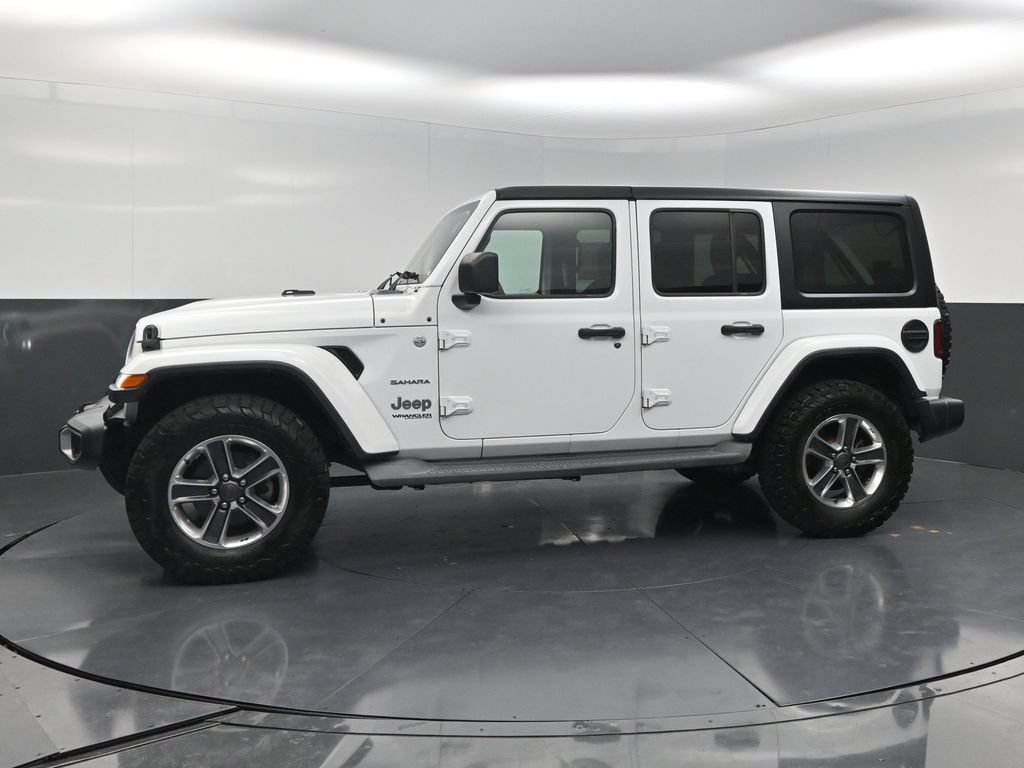Used 2019 Jeep Wrangler Unlimited Sahara AWD/4WD image 3