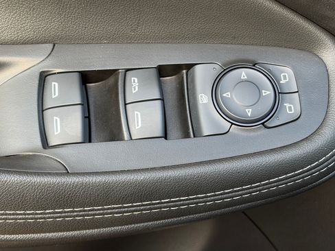 Used 2024 Buick Encore GX Sport Touring FWD image 16