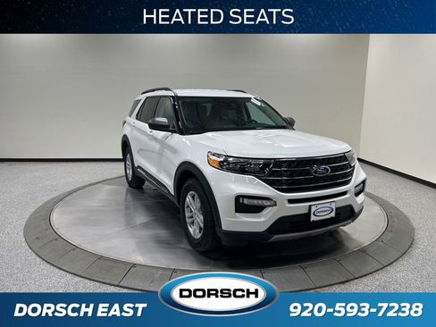 Certified 2024 Ford Explorer XLT w/ Equipment Group 202A AWD/4WD image 4