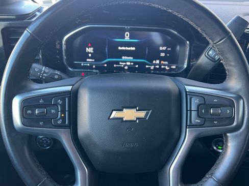 Used 2024 Chevrolet Silverado 2500 LT w/ Convenience Package image 23