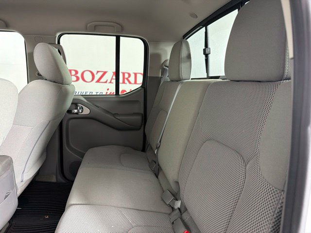 Used 2018 Nissan Frontier SV AWD/4WD image 27