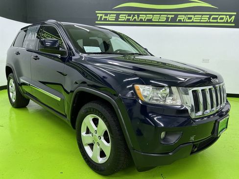 Used 2012 Jeep Grand Cherokee Laredo AWD/4WD image 2