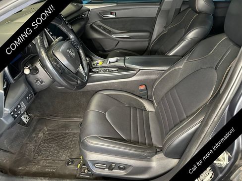 Used 2019 Toyota Avalon Touring w/ Advanced Safety Package FWD image 20
