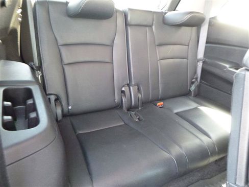 Used 2017 Honda Pilot EX-L image 8