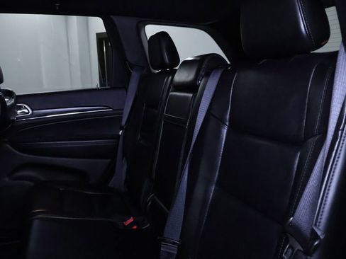 Used 2020 Jeep Grand Cherokee Limited image 18