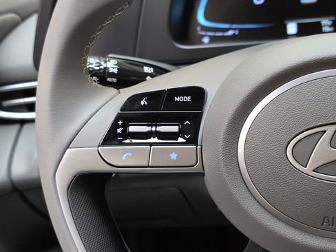 New 2026 Hyundai Elantra SEL Sport image 15