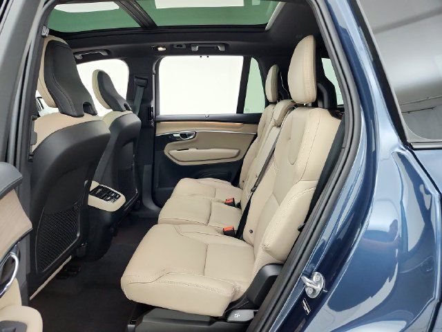 New 2027 Volvo XC90 B6 Ultra AWD/4WD image 28