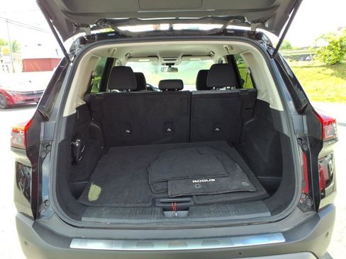 Used 2023 Nissan Rogue SV AWD/4WD image 14