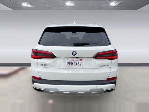 Used 2021 BMW X5 xDrive40i w/ Premium Package 3 AWD/4WD image 5