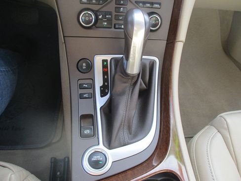 Used 2011 Saab 9-5 Turbo4 Premium image 17