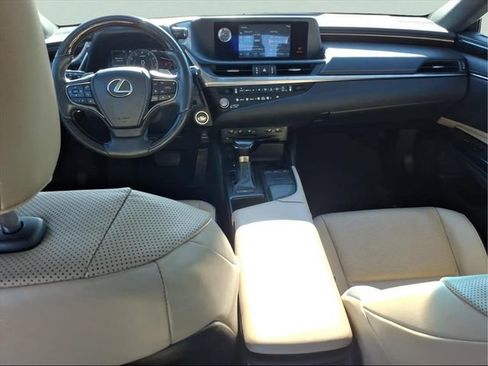 Used 2021 Lexus ES 250 w/ Premium Package image 6
