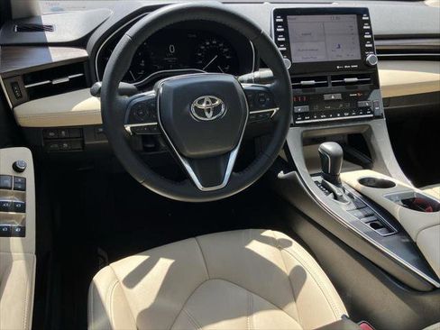 Certified 2021 Toyota Avalon XLE FWD image 14