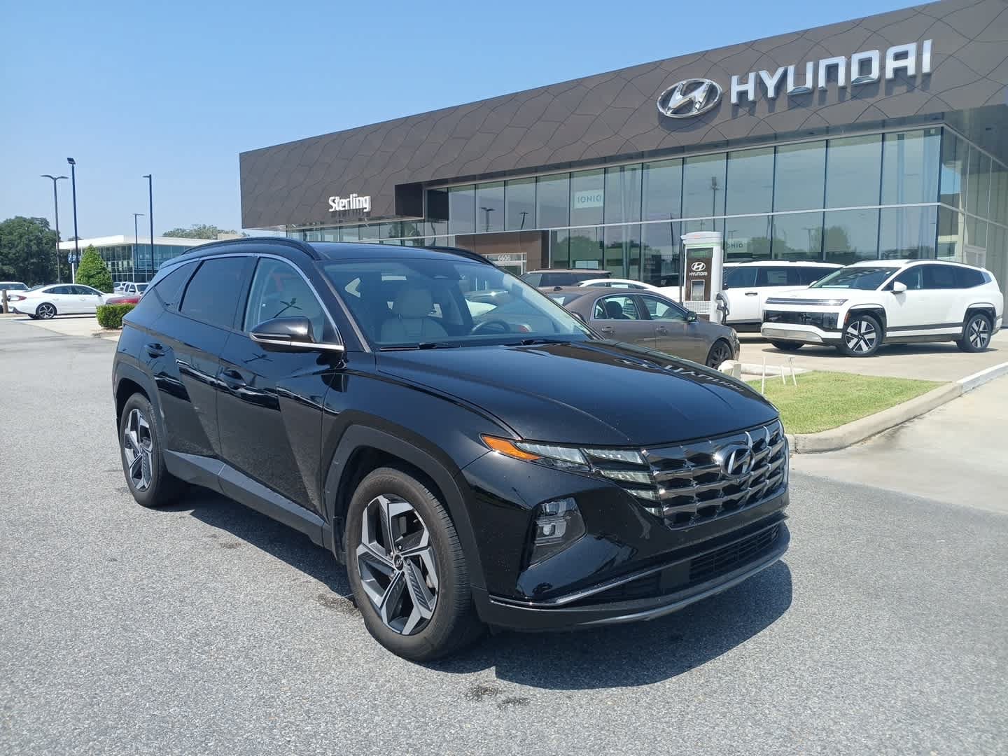 Certified 2023 Hyundai Tucson Limited FWD image 1