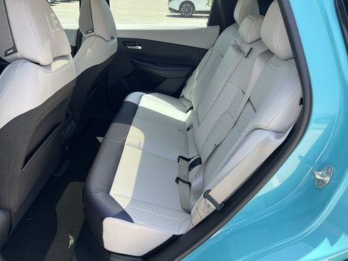 New 2026 Nissan Leaf Platinum+ w/ Floor Mat Package (Platinum+) FWD image 14