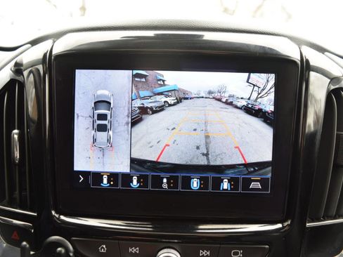 Used 2021 Chevrolet Traverse LT w/ LT Premium Package image 30