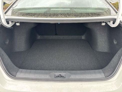 New 2026 Nissan Sentra SR image 10