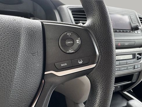 Used 2019 Honda Pilot LX image 24