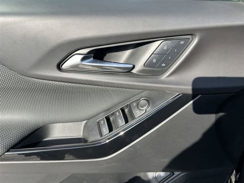 Certified 2025 Chevrolet Equinox RS w/ Convenience Package III image 15